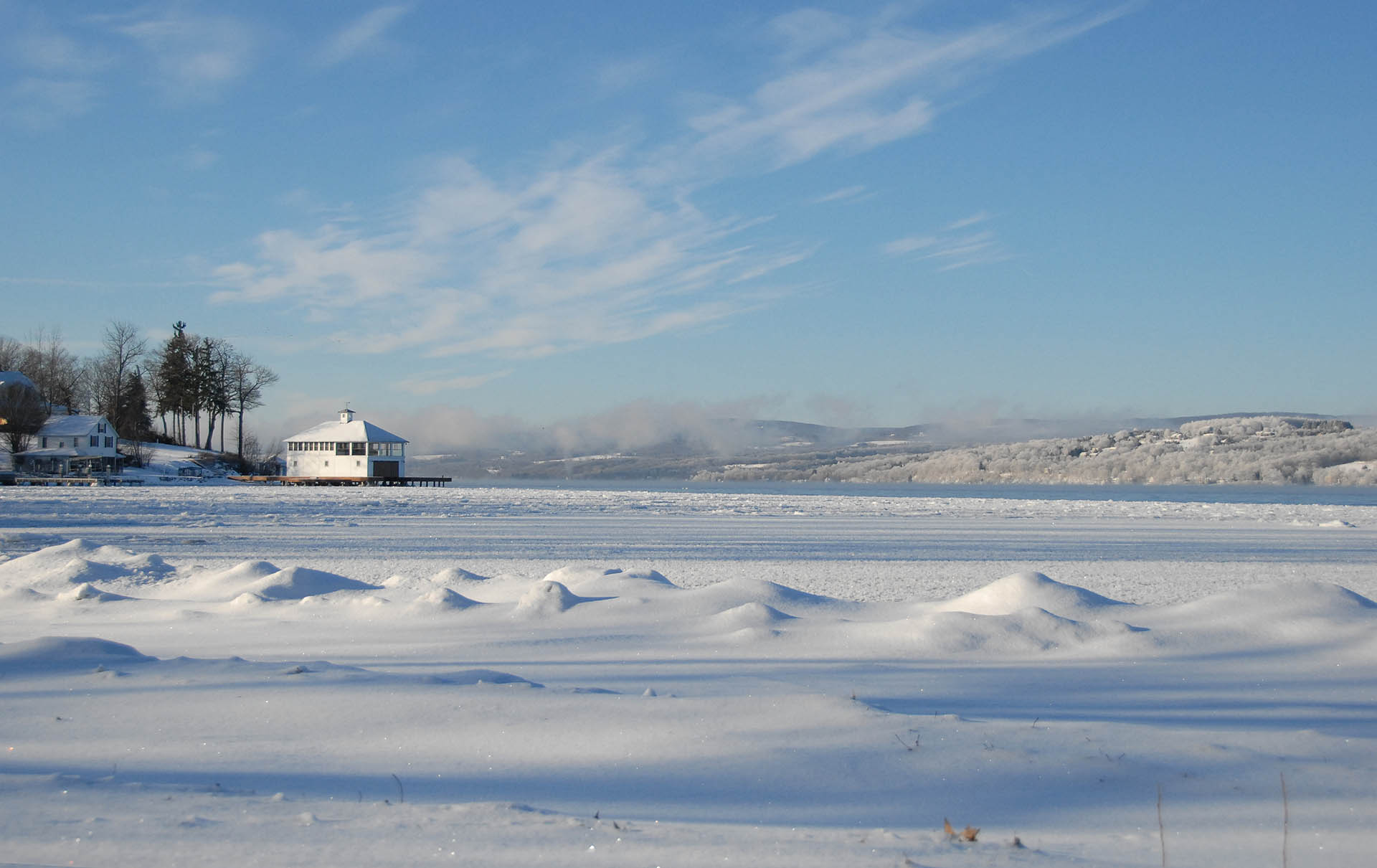 Lake Effects snow scene